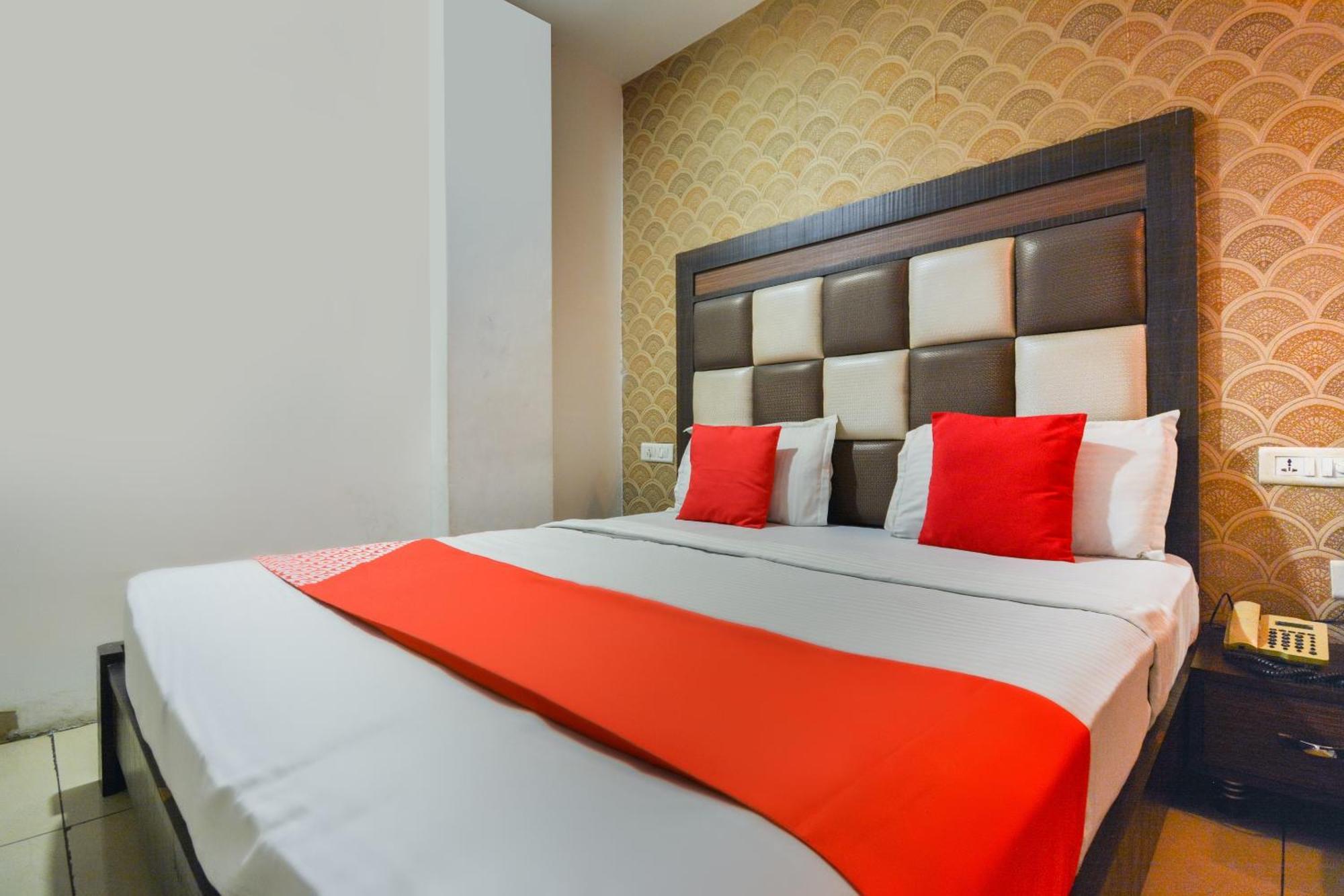 לודהיאנה Hotel O Lexis מראה חיצוני תמונה