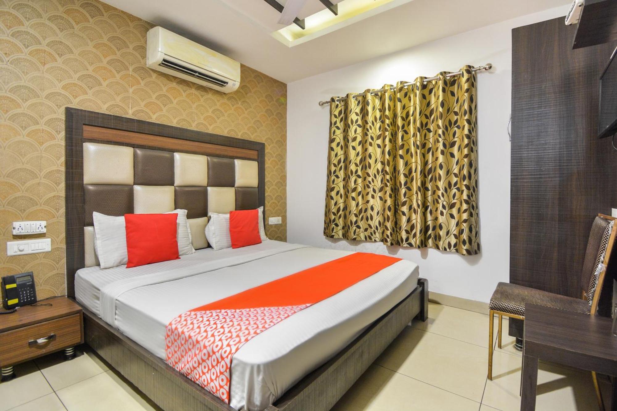 לודהיאנה Hotel O Lexis מראה חיצוני תמונה