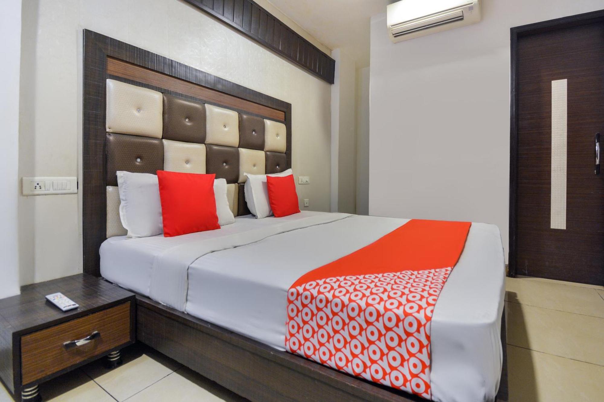 לודהיאנה Hotel O Lexis מראה חיצוני תמונה
