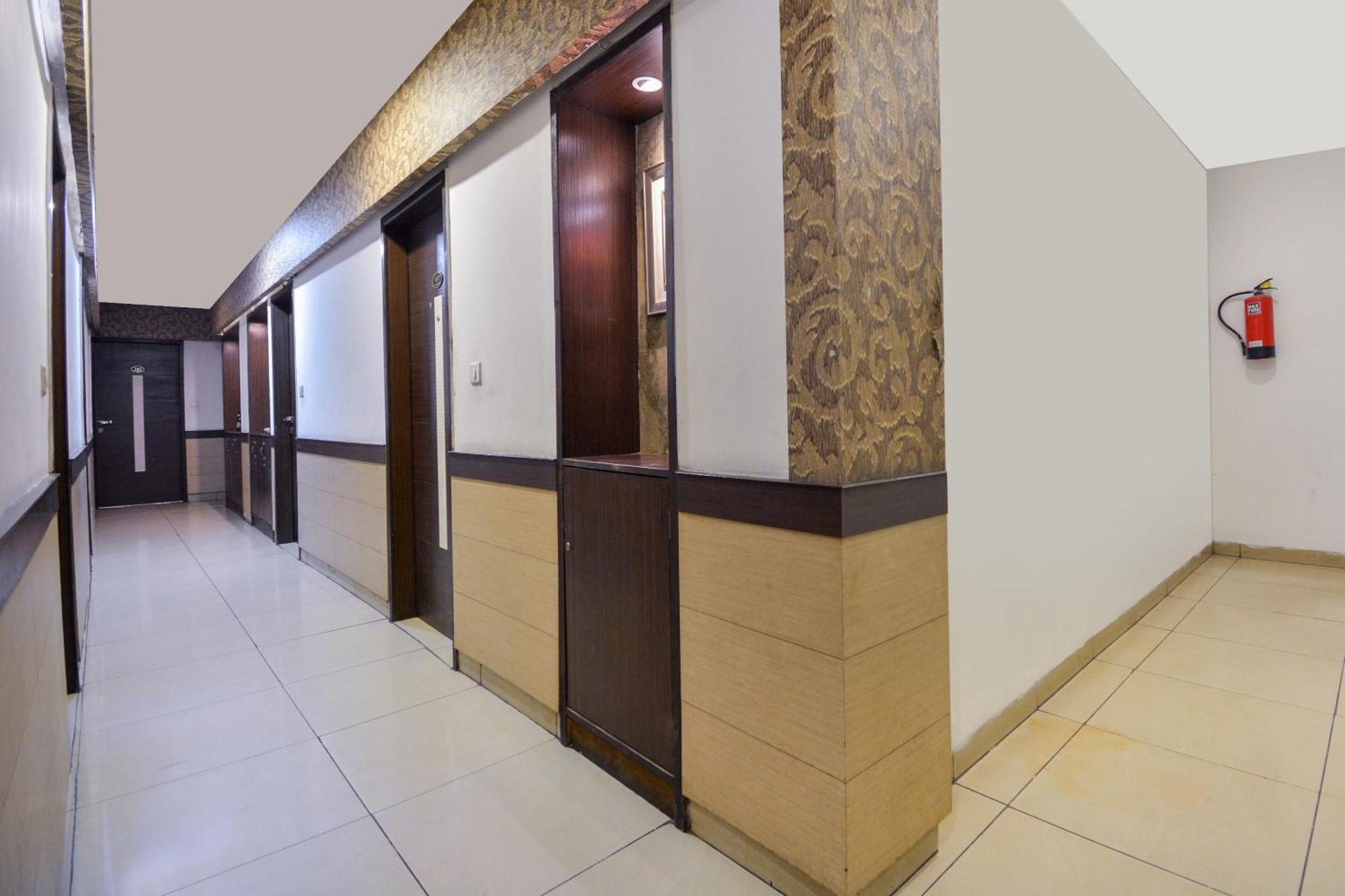 לודהיאנה Hotel O Lexis מראה חיצוני תמונה